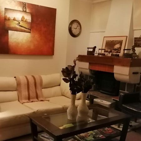 Hostal Mackay テムコ エクステリア 写真
