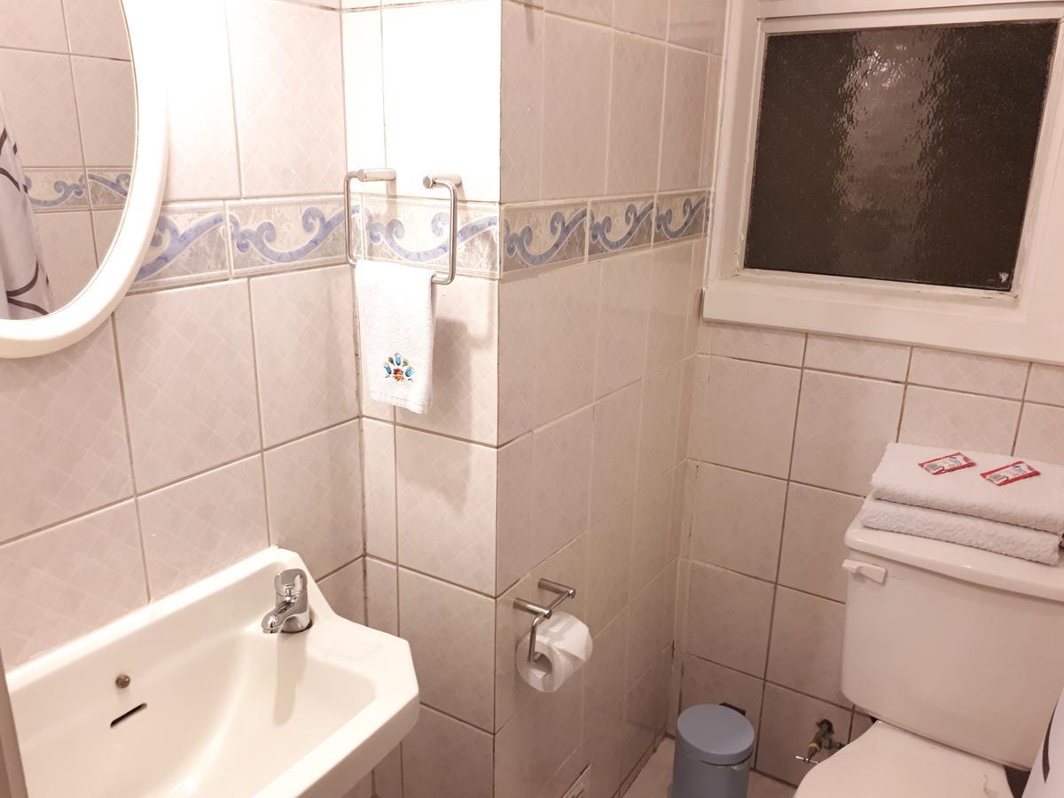 Hostal Mackay テムコ エクステリア 写真